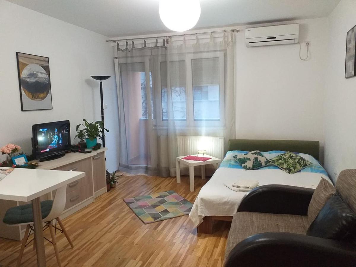 Svilara Novi Sad Exteriör bild